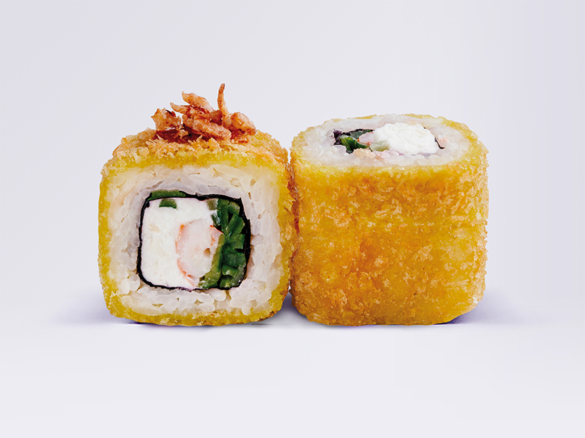 Жареный ролл Цезарь с креветкой